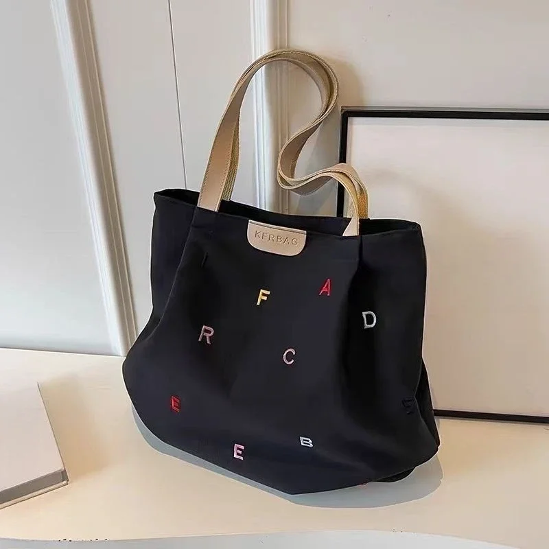 Bolsa de lona con letras bordadas y asa de hombro juvenil - imagen 3
