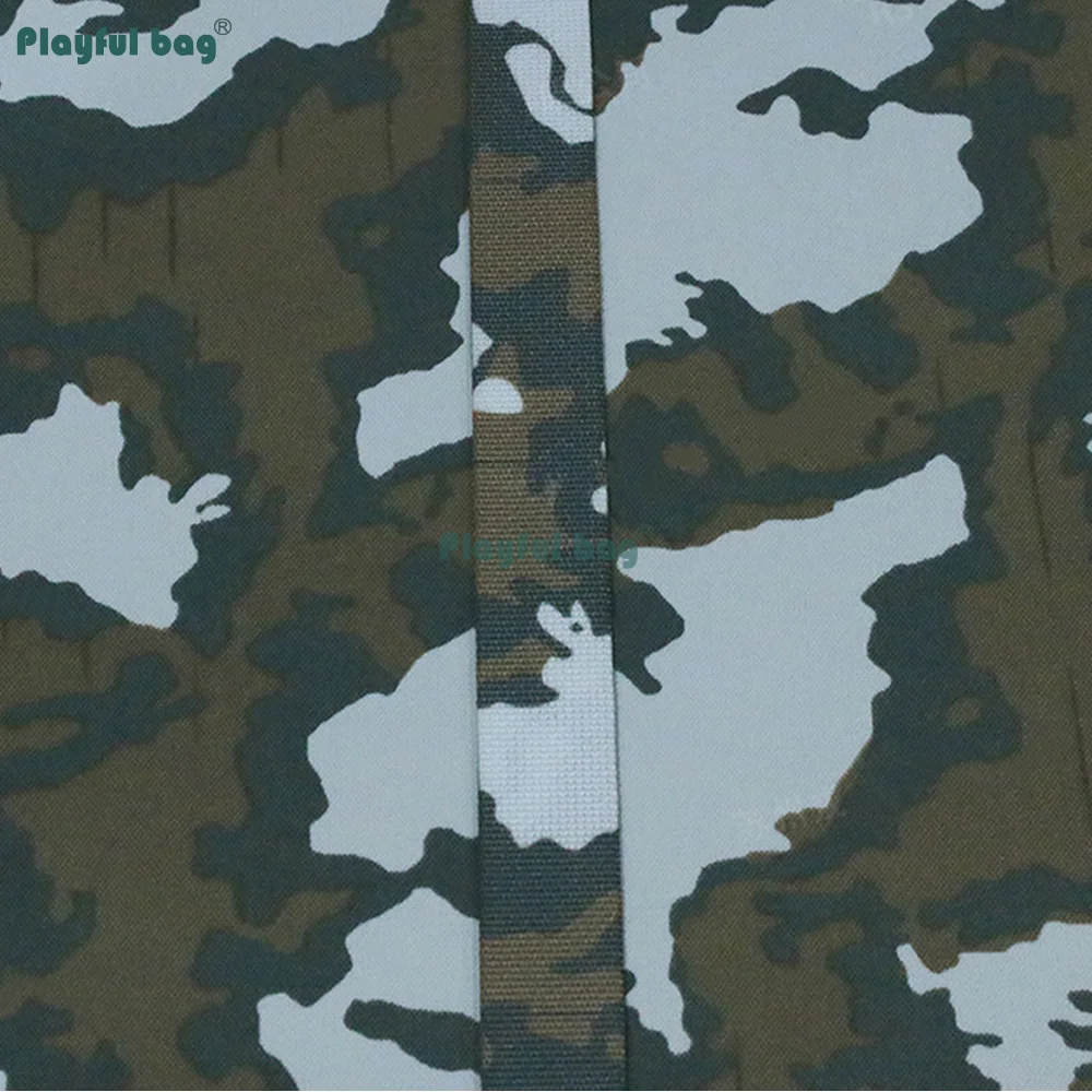 Camuflaje digital en la cara de la correa