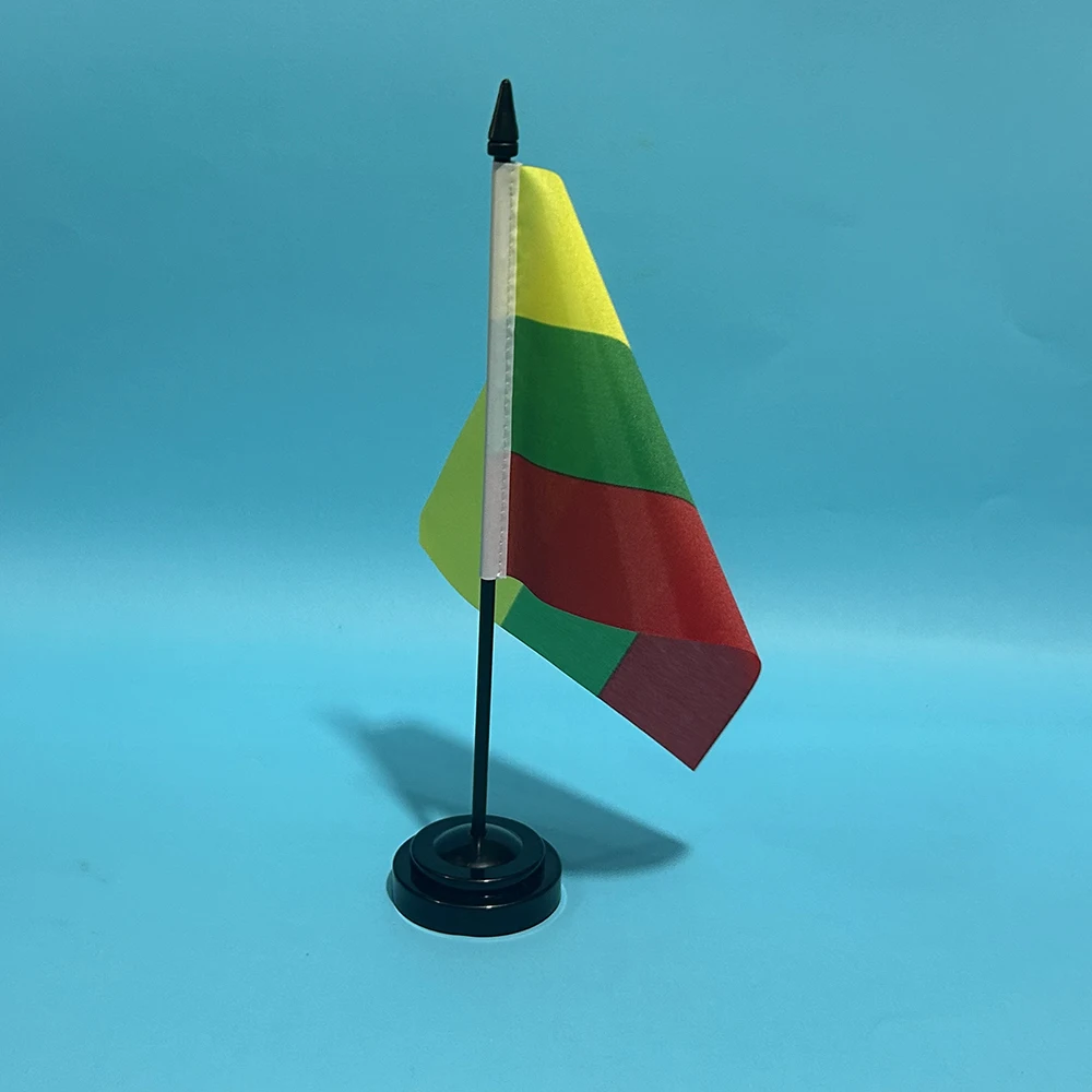 Comparativa de tamaño de la bandera 14x21