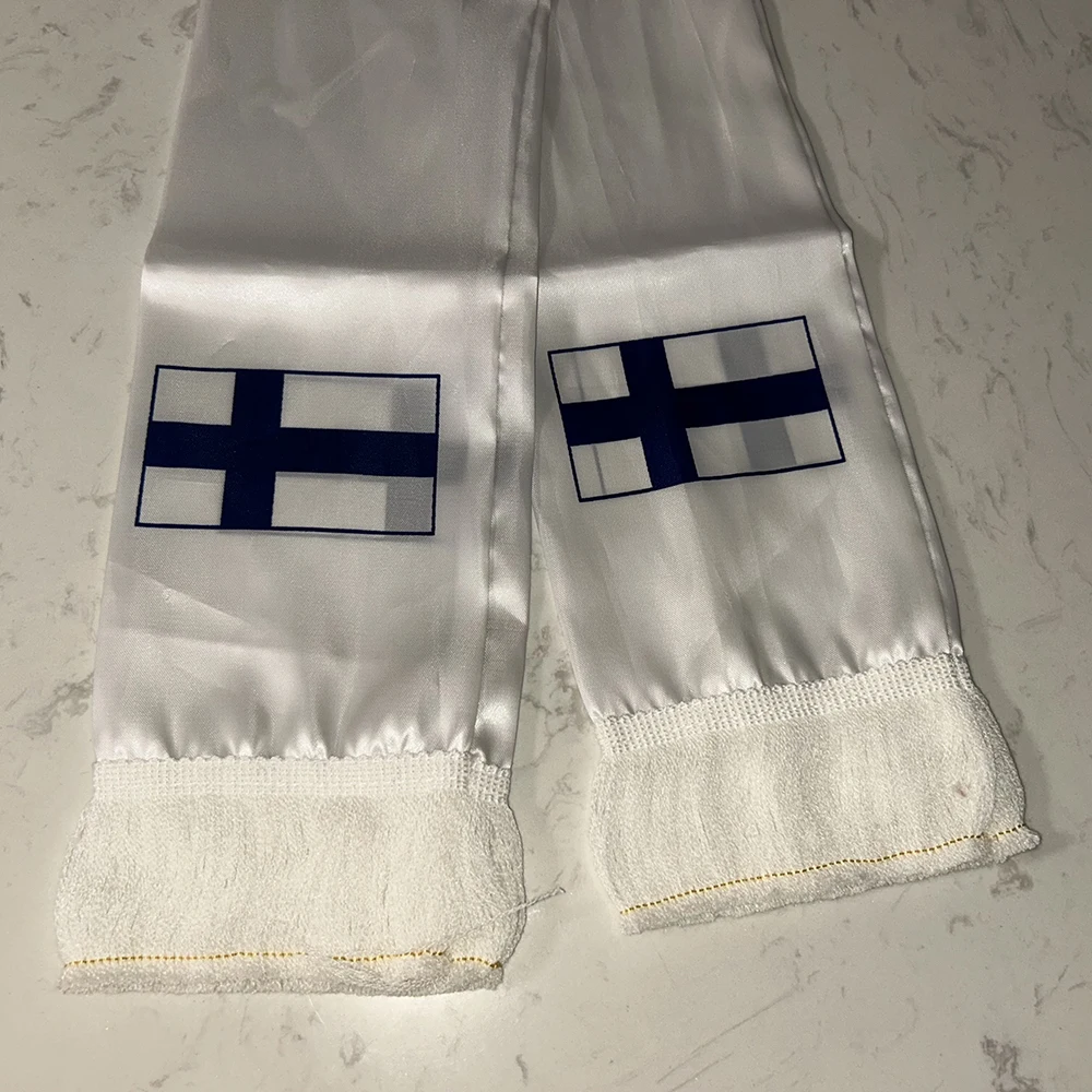 Bufanda de fútbol Finlandia doble cara satén estampada con borlas - imagen 5