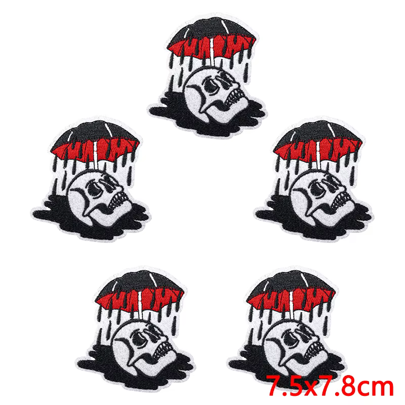 Parche bordado gótico punk negro cruzado para mochilas y ropa - imagen 3