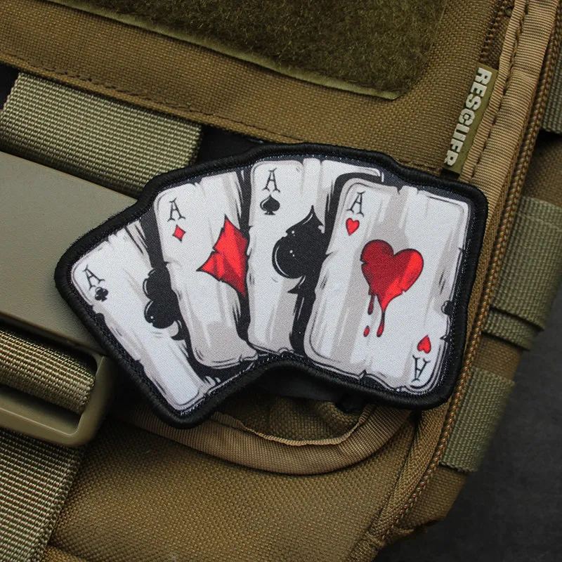 Parche táctico bordado naipes para mochila y uniforme militar - imagen 3