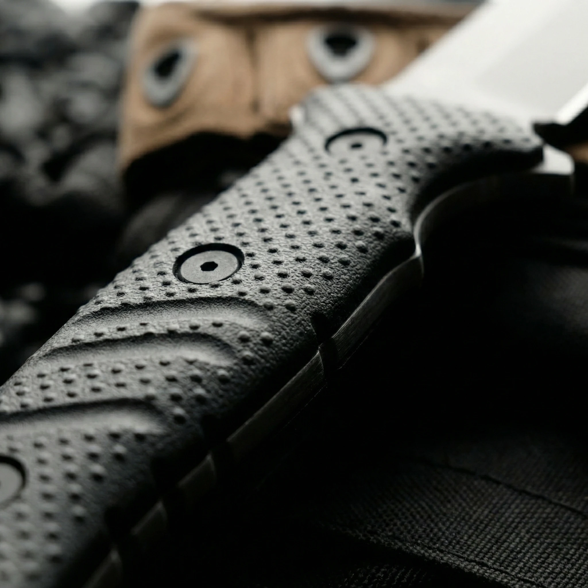 Cuchillo táctico de hoja fija alta dureza para camping y emergencias - imagen 3