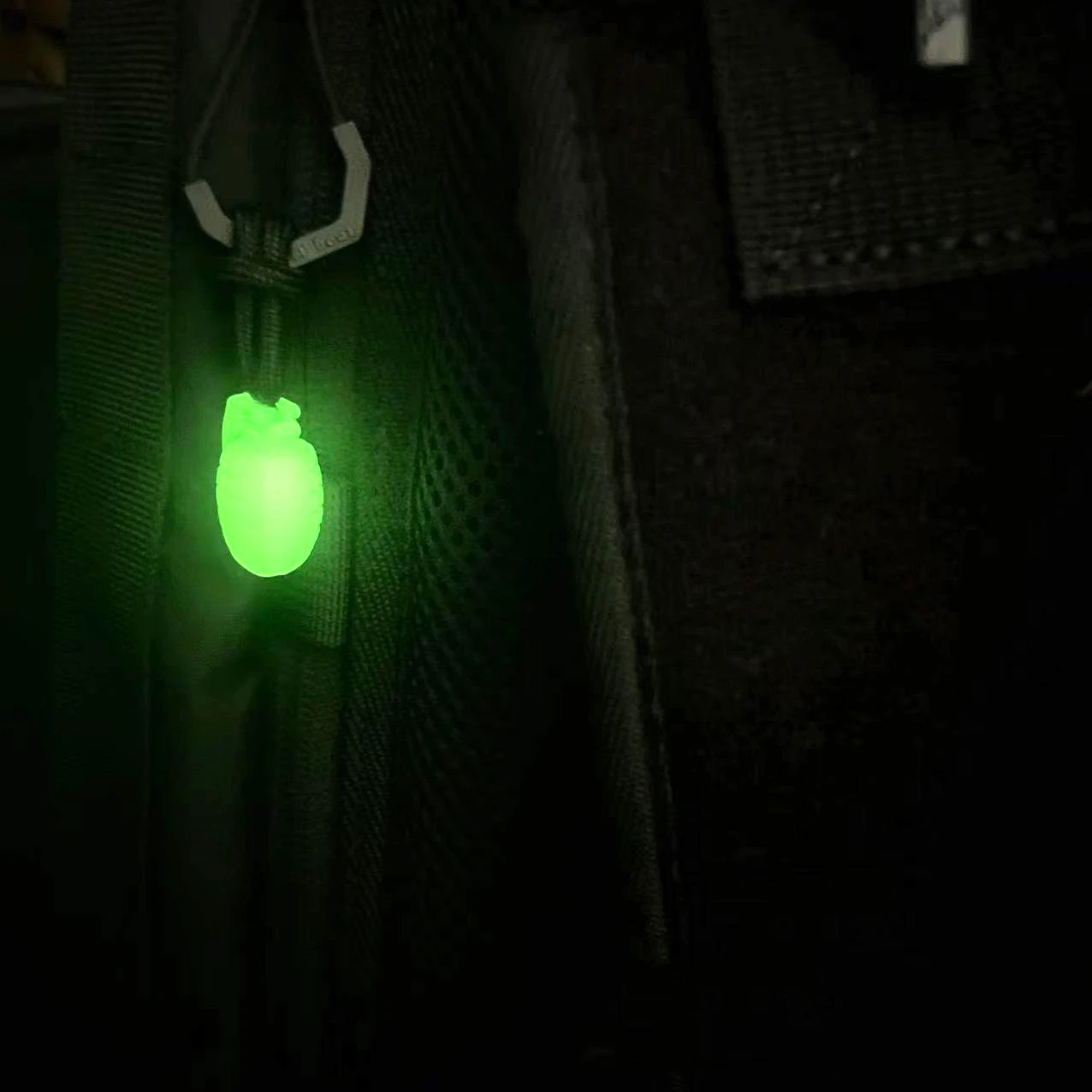 Mochila táctica granada Paracord montañismo - imagen 4
