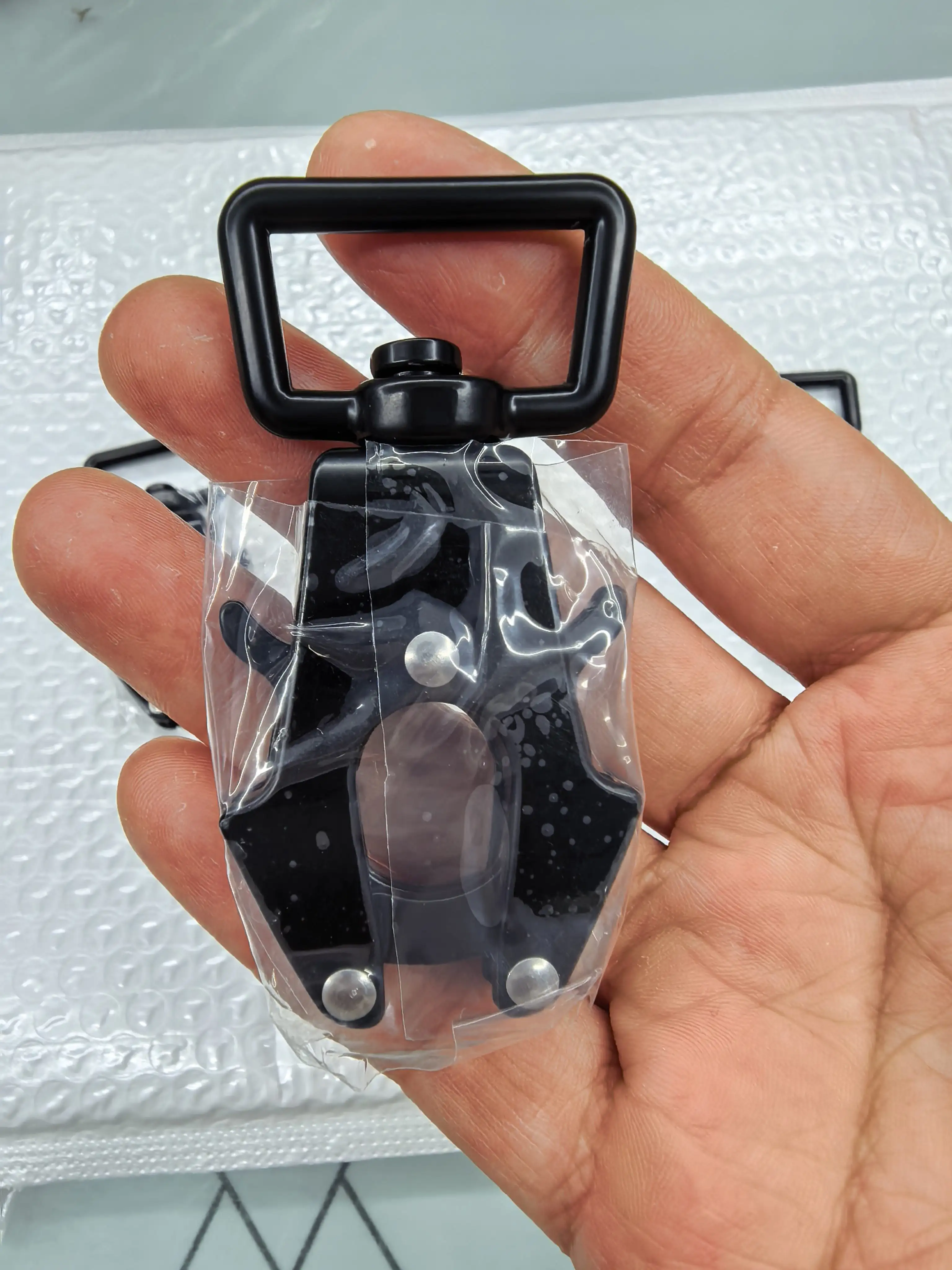 Mosquetón con clip de seguridad liberación rápida para mochila
