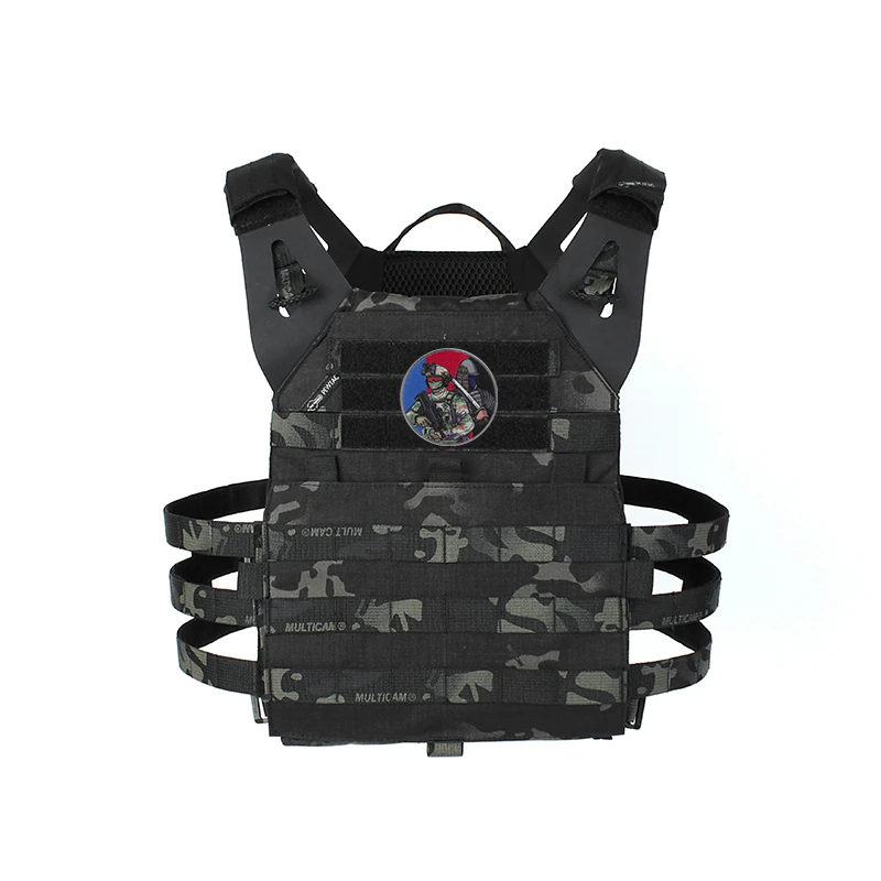 Parche bordado samurái blindado – Guerrero camuflado para mochila - imagen 2