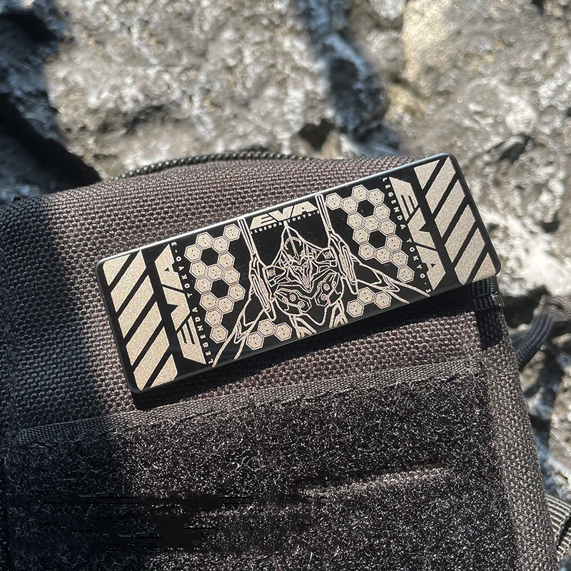 Insignias tácticas reflectantes de nailon EVA – Diseños anime