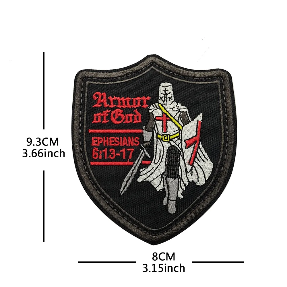 Parche táctico bordado Deus Vult con gancho y bucle para brazalete - imagen 2