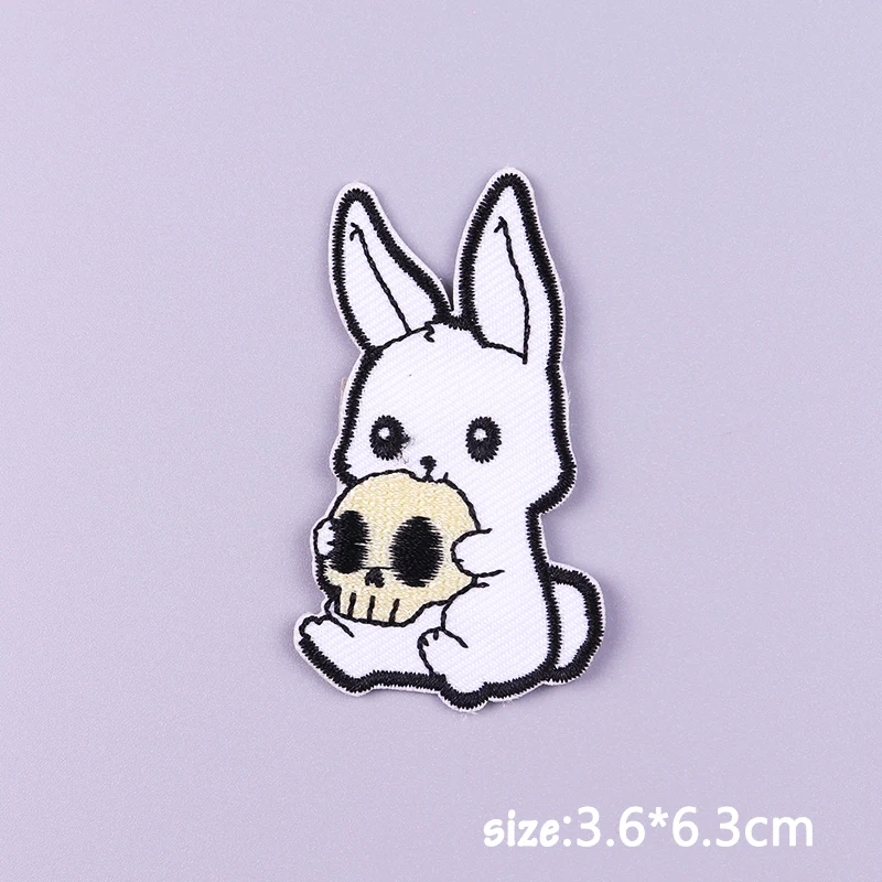 Parche bordado para planchar gato calavera punk a rayas - imagen 4